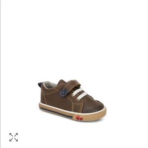 See Kai Run Stevie II Leather Toddler Sneakers